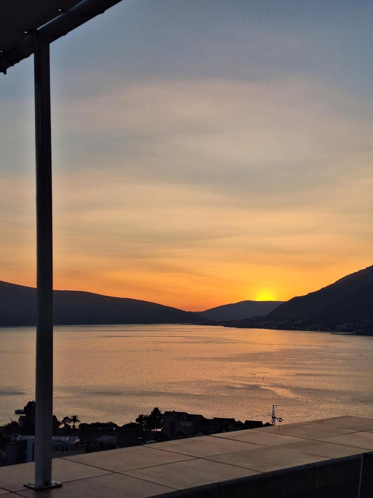 Adriabay Studio Tivat Exterior foto